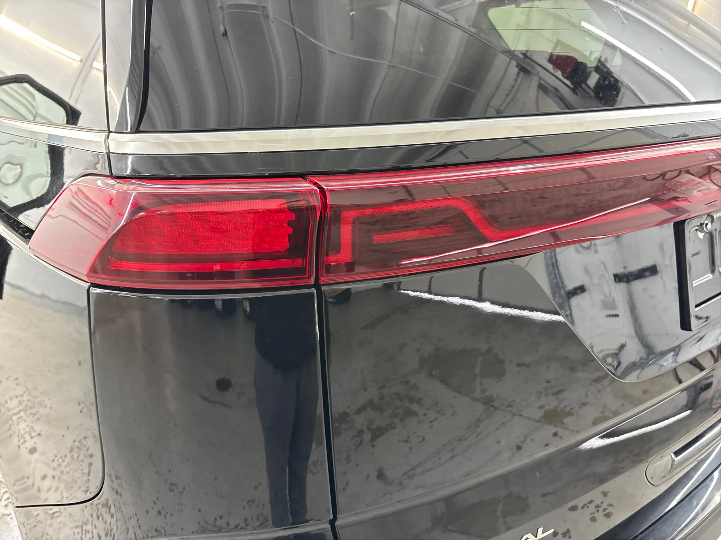 Used 2023 Kia Carnival SX Prestige FWD image 33