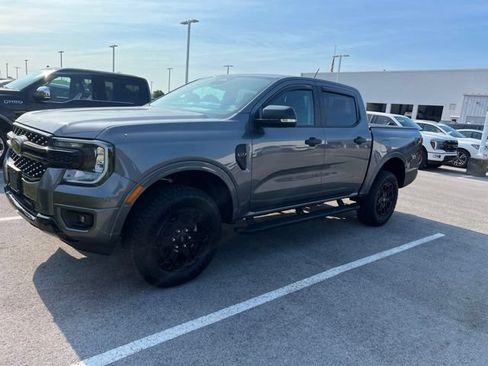 Used 2025 Ford Ranger XLT w/ Equipment Group 301A High AWD/4WD image 2