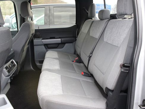 Used 2022 Ford F150 XLT w/ Equipment Group 302A High image 18