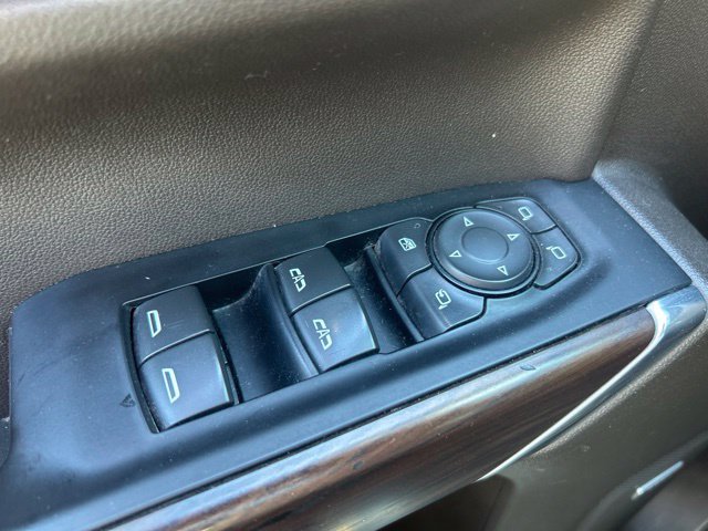 Used 2020 GMC Sierra 1500 SLT w/ SLT Premium Package AWD/4WD image 17