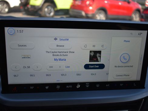 Used 2023 Ford Escape Platinum image 29