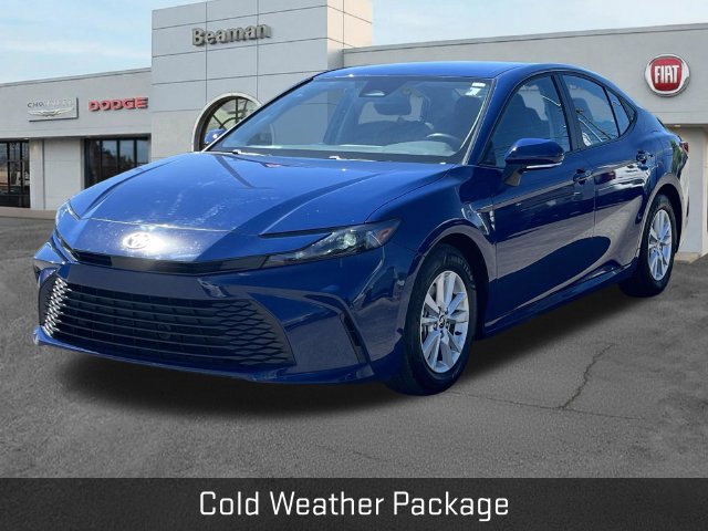 Used 2025 Toyota Camry LE w/ Convenience Package FWD image 3
