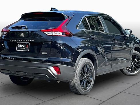 Used 2023 Mitsubishi Eclipse Cross LE AWD/4WD image 13