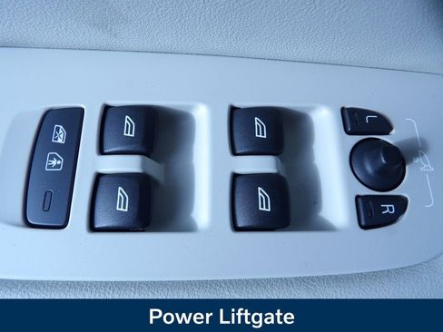 New 2026 Volvo XC60 B5 Ultra w/ Protection Package Premier image 10