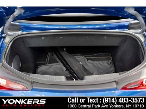 Used 2022 Mercedes-Benz SL 55 AMG 4MATIC w/ Driver Assistance Package image 55