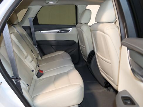 Used 2019 Cadillac XT5 Luxury image 57