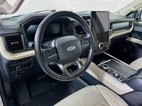 Used 2023 Ford Expedition Max Platinum AWD/4WD image 12