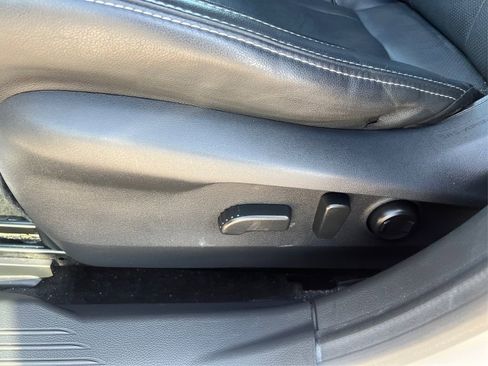 Used 2020 Subaru Outback Limited w/ Popular Package #2 image 19