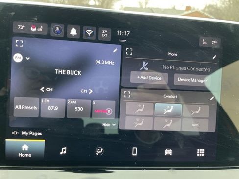 Used 2025 Jeep Compass Limited image 24