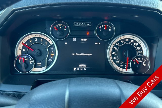 Used 2018 RAM 1500 Laramie w/ Convenience Group AWD/4WD image 28