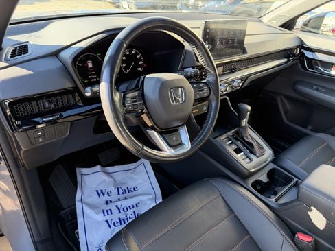 Used 2023 Honda CR-V Sport Touring image 10
