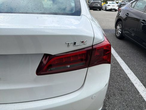 Used 2015 Acura TLX V6 w/ Advance Package FWD image 10