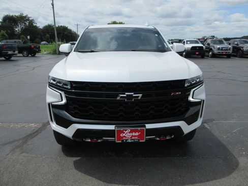 Certified 2023 Chevrolet Tahoe Z71 w/ Luxury Package AWD/4WD image 13