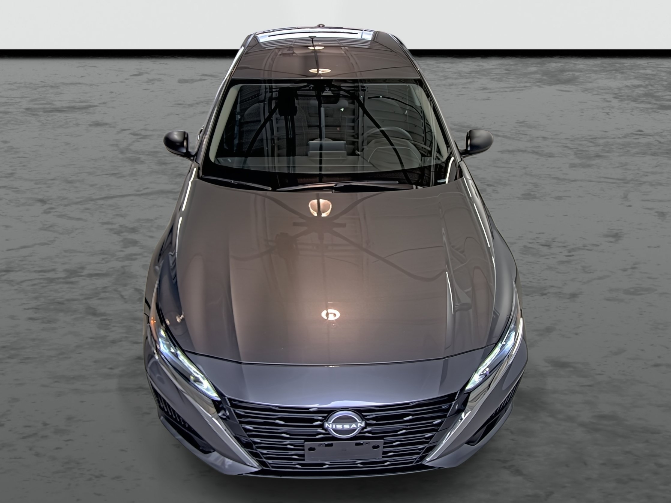 Used 2025 Nissan Altima 2.5 SV FWD image 6