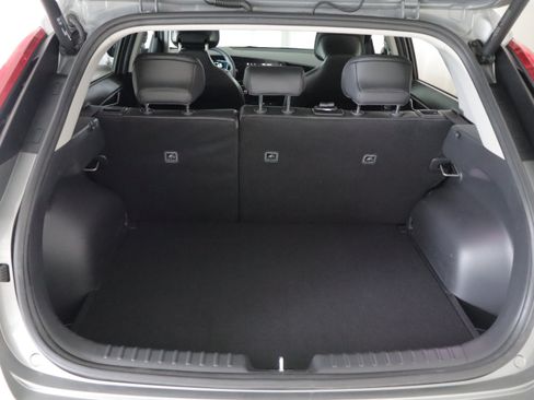 Used 2023 Kia Niro SX Touring FWD image 20