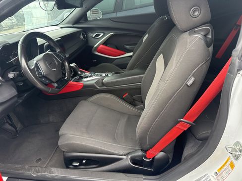 Used 2023 Chevrolet Camaro LT w/ RS Package image 5