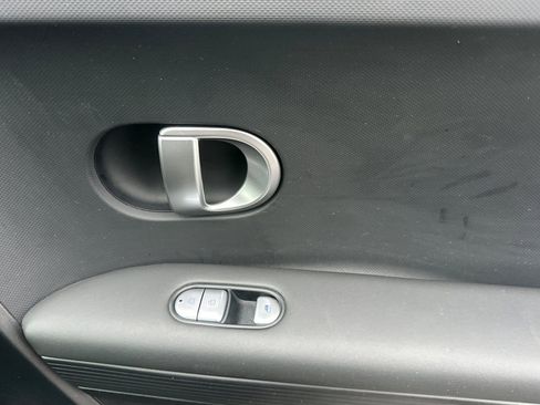 Used 2024 Hyundai Ioniq 5 SEL image 19