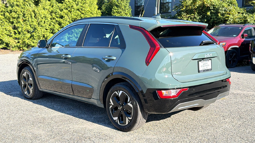 Used 2023 Kia Niro Wind FWD image 3