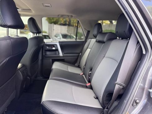 Used 2023 Toyota 4Runner SR5 Premium w/ Moonroof Package AWD/4WD image 22