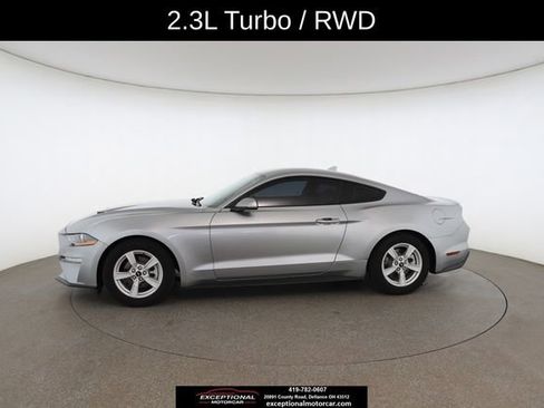 Used 2021 Ford Mustang Coupe RWD image 6