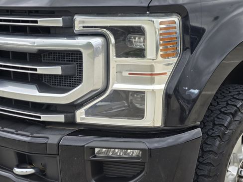 Used 2020 Ford F350 Platinum image 9
