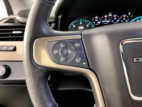 Used 2018 GMC Yukon XL Denali w/ Open Road Package RWD image 21