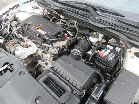 Used 2017 Honda Civic LX image 33