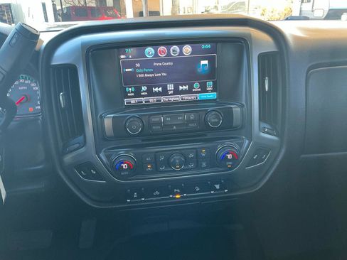 Used 2019 Chevrolet Silverado 2500 LT w/ Custom Sport Edition image 20