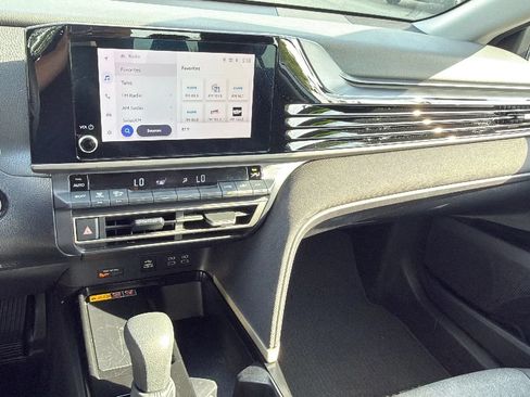 Used 2025 Toyota Camry LE FWD image 13