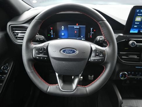 Used 2024 Ford Escape ST-Line Select w/ Class II Trailer Tow Package image 31