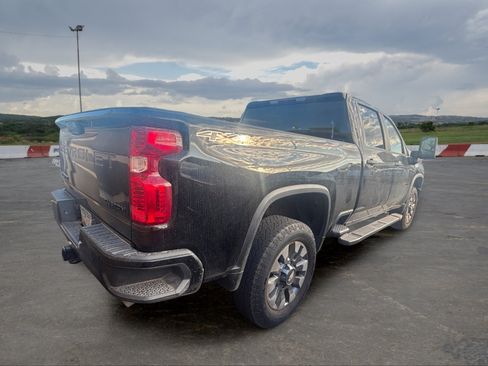Used 2023 Chevrolet Silverado 2500 Custom w/ Custom Value Package AWD/4WD image 3