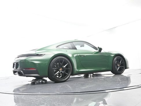 Certified 2025 Porsche 911 Carrera RWD image 53