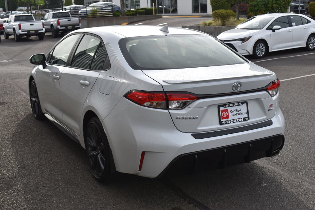 Certified 2026 Toyota Corolla SE w/ SE Premium Package FWD image 7