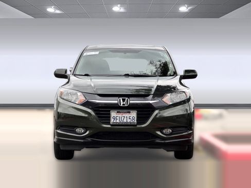 Used 2018 Honda HR-V LX image 5