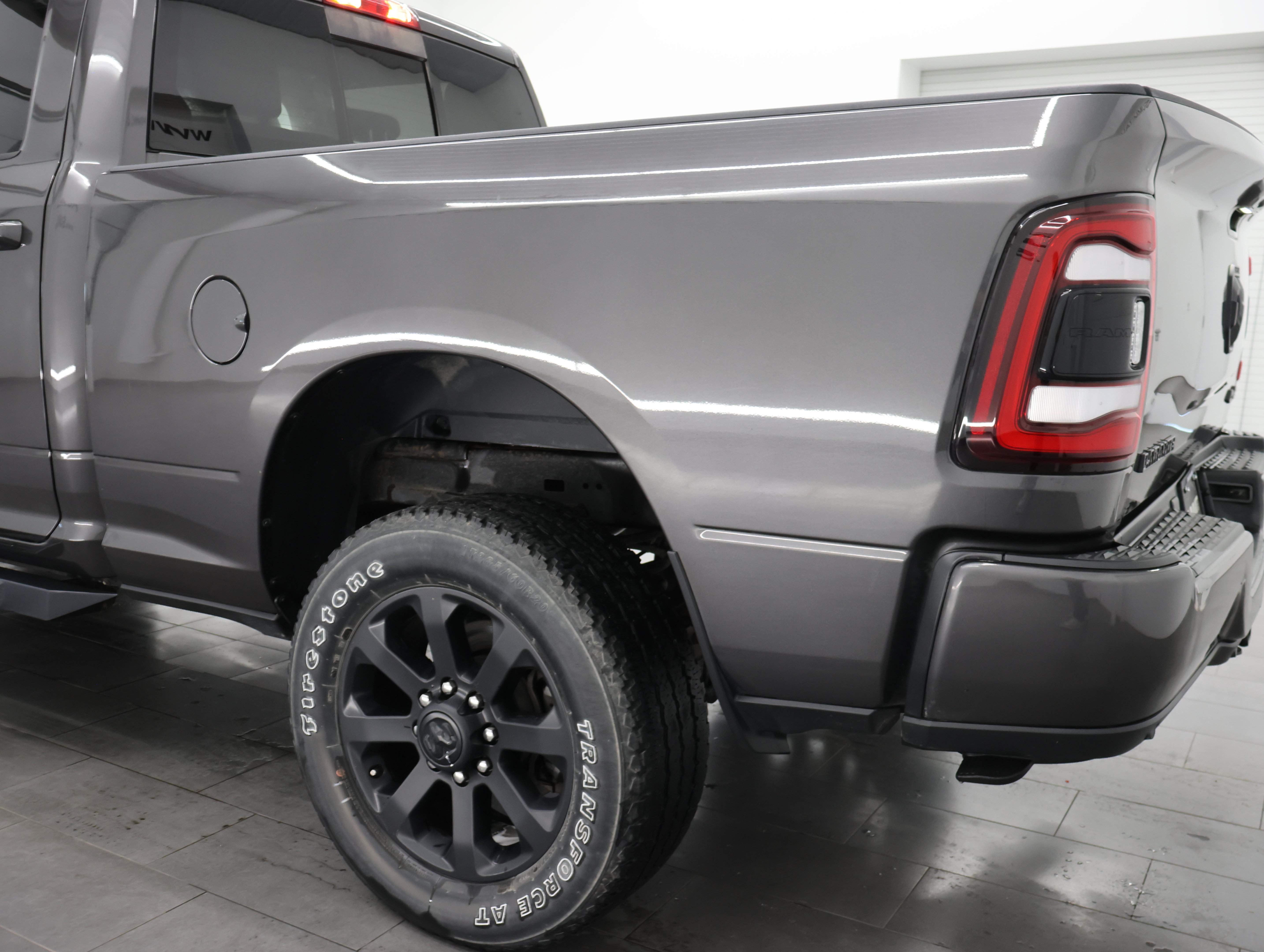 Used 2024 RAM 2500 Laramie w/ Night Edition AWD/4WD image 31