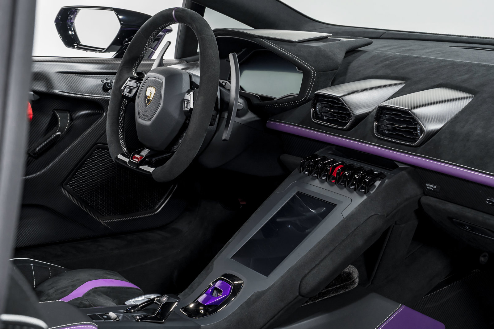 Used 2023 Lamborghini Huracan STO RWD image 33