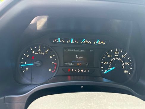 Used 2018 Ford F150 XL w/ Equipment Group 101A Mid RWD image 12