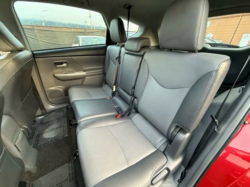 Used 2012 Toyota Prius V Three image 25