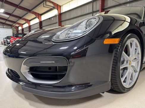 Used 2011 Porsche Boxster Spyder RWD image 21