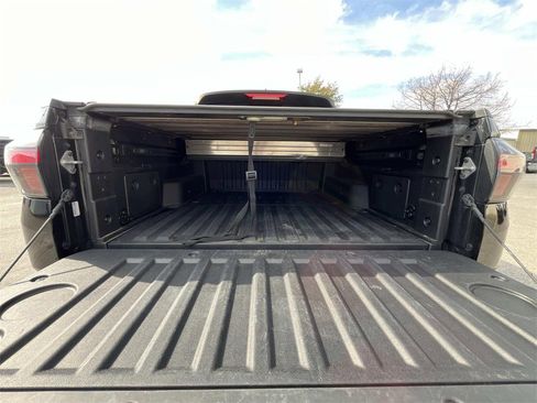 Used 2022 Hyundai Santa Cruz Limited image 15