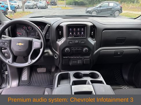 Used 2026 Chevrolet Silverado 1500 Custom w/ LPO, Dark Essentials Package AWD/4WD image 5
