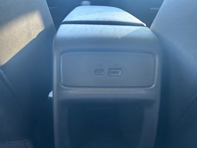 Used 2026 Chevrolet Trax LT w/ Driver Confidence Package FWD image 48