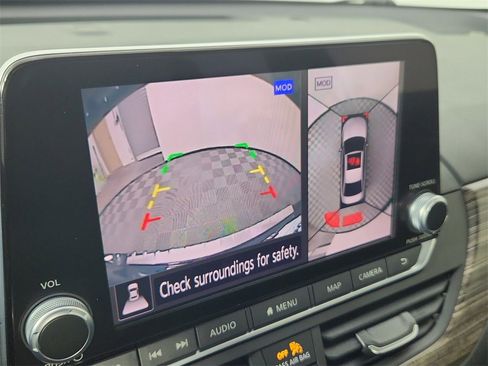 Used 2020 Nissan Altima 2.0 Platinum image 20