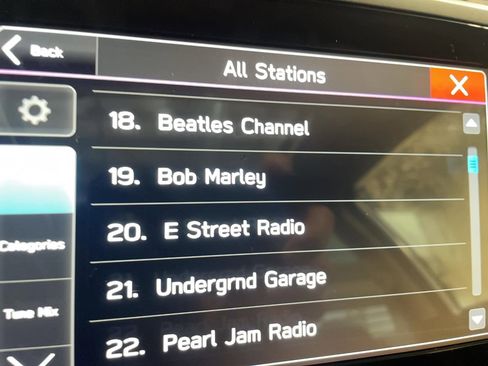 Used 2021 Subaru Forester Touring image 17