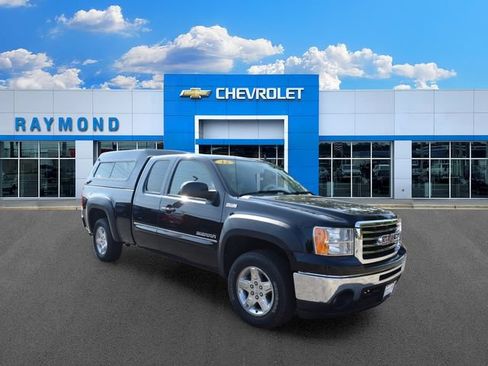 Used 2012 GMC Sierra 1500 SLT w/ All-Terrain Package AWD/4WD image 1