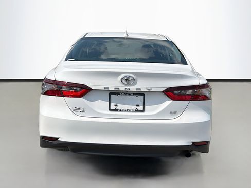 Used 2024 Toyota Camry LE image 4