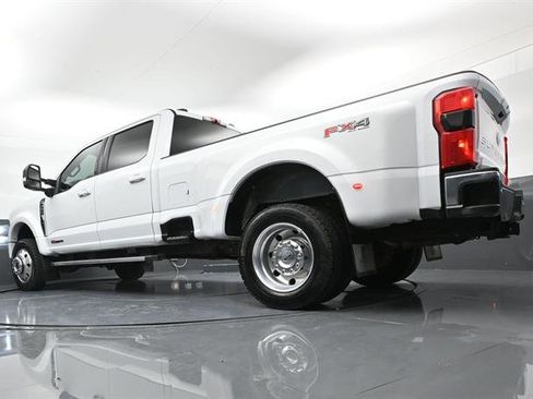 Used 2026 Ford F450 Lariat w/ FX4 Off-Road Package AWD/4WD image 33