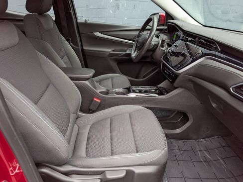 Used 2023 Chevrolet Bolt EUV LT FWD image 8