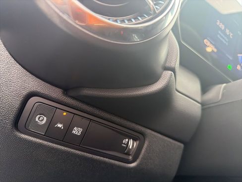 New 2026 Chevrolet Equinox EV LT image 15