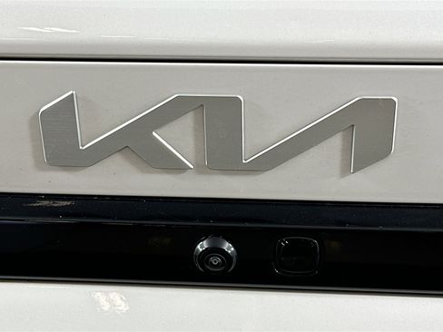 Used 2025 Kia K4 FWD image 28